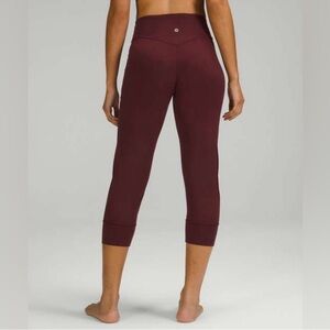 Lululemon Burgundy Cropped Leggings